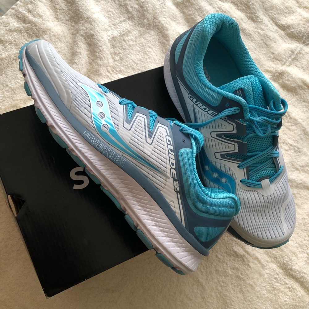 Saucony ISO Everun sneakers